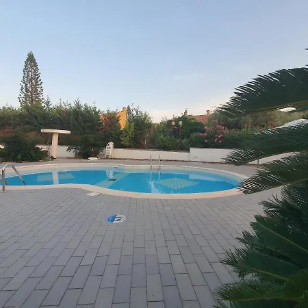 Nicuzza Sea Side, Swimming Pool Cefalu